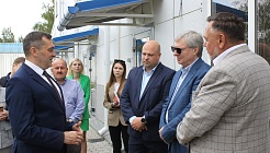 Губернатор Витебской области посетил производство ГК ВИК